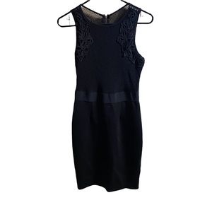 Ashley Graham beyond black dress size 4